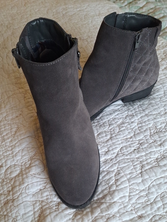 White Mountain Shoes - White Mountain Gray Quilted Suede Ankle Booties